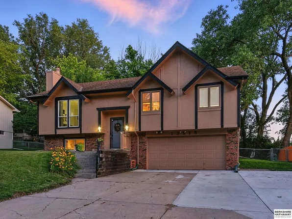 13515 Shepard St, Omaha, NE 68138