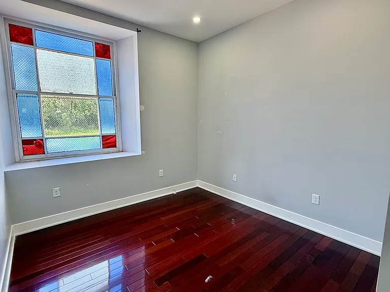 302 Richmond St #A5 — Photo 15