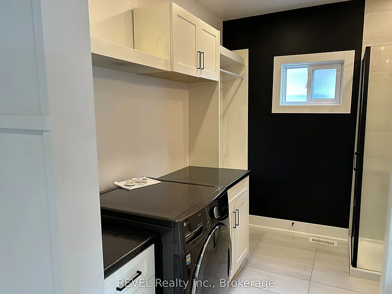 43 Wiley St — Photo 5