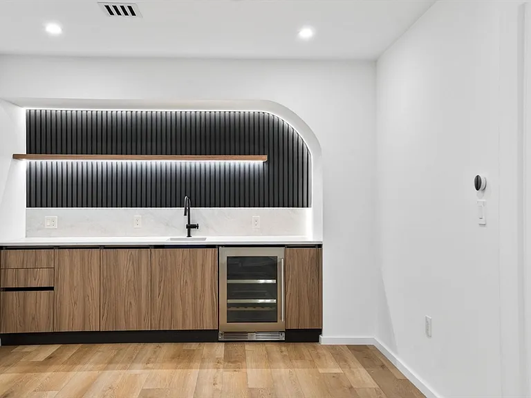 15 Algonquin Rd #2 — Photo 20