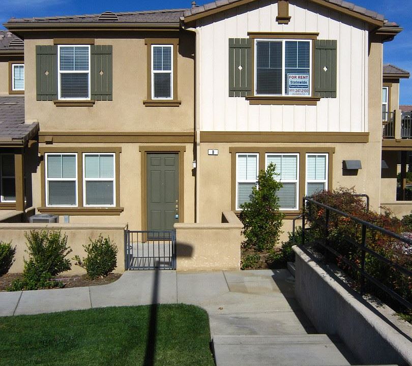 1st image of 26049 Iris Ave Unit B
