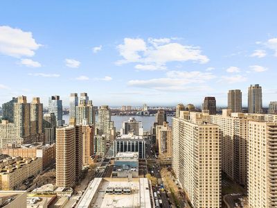 160 W 66th St APT 33A, New York, NY, 10023