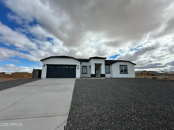 13753 S Del Rio Rd, Arizona City, AZ 85123
