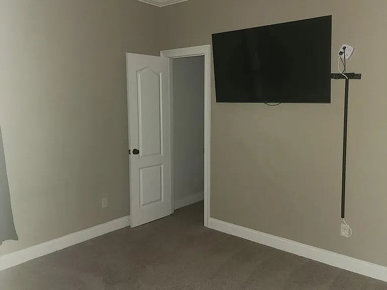 109 Canton Ct — Photo 14