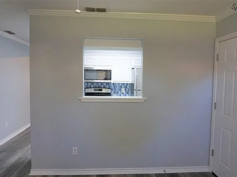 5216 Brookwood Dr — Photo 8
