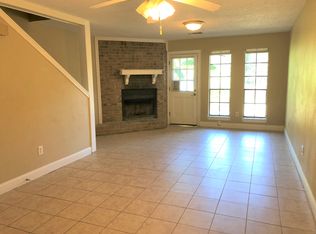 2625 Kelli Dr APT B, Denham Springs, LA 70726