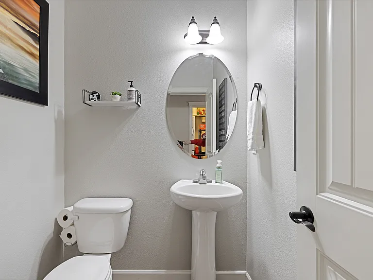 Powder Room - Downstairs
