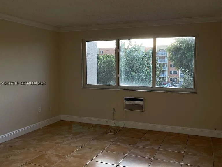 6950 Miami Gardens Dr #2-312A — Photo 7