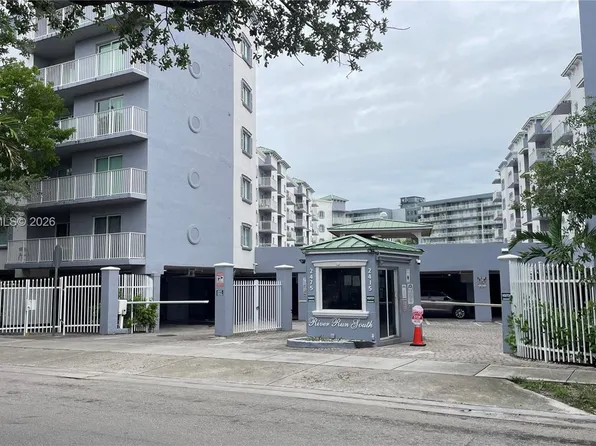 2475 NW 16th Street Rd, Miami, FL
