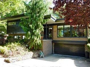 114 Penrose Dr, Pittsburgh, PA