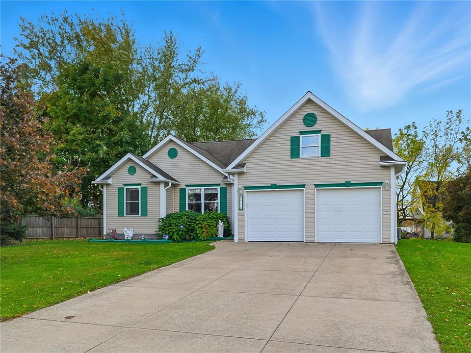 1st image of 4716 Cedar Dr