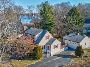 7 Linda Rd, Wakefield, MA 01880