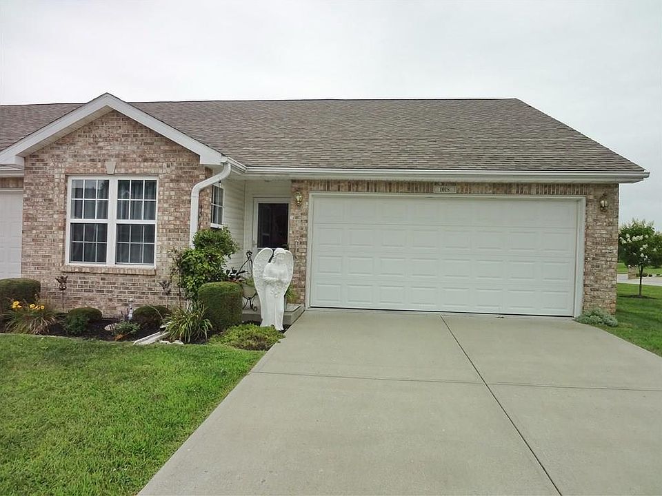 1st image of 1018 E Crown Pointe Blvd