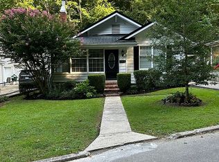 741 Court St, Paintsville, KY 41240