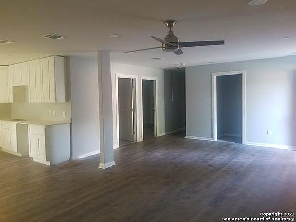 3rd image of 103 Saint Martin Ave #101