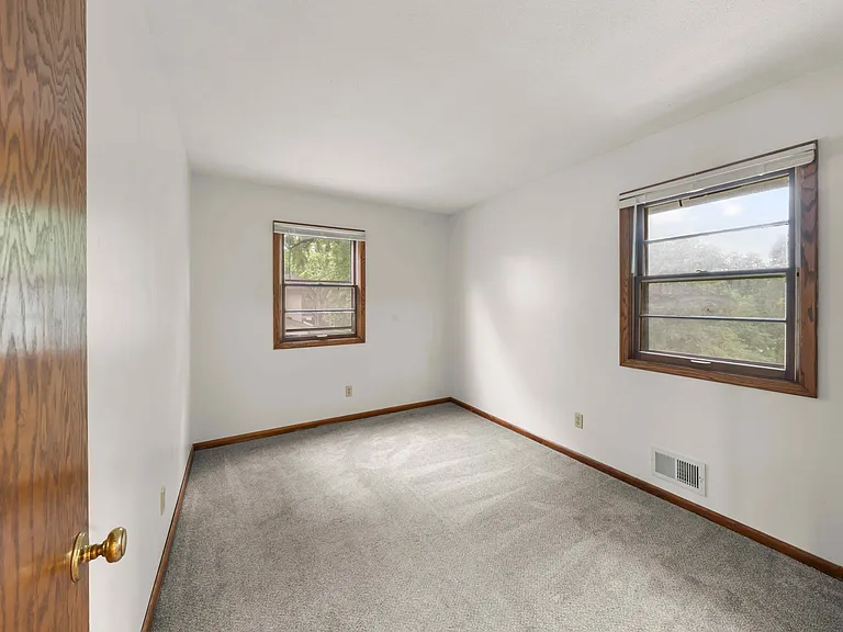 5025 W 99th St #1 — Photo 13