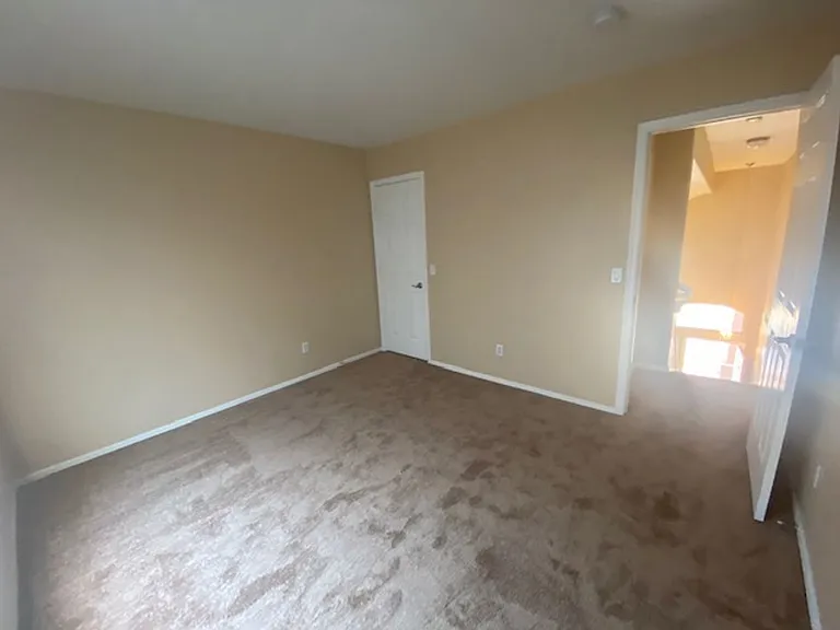 8927 E Crescent Ave — Photo 28