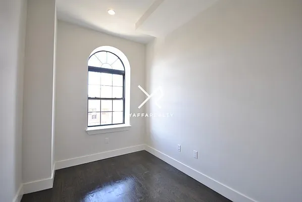 Rented by Yaffa Realty LLC | media 55