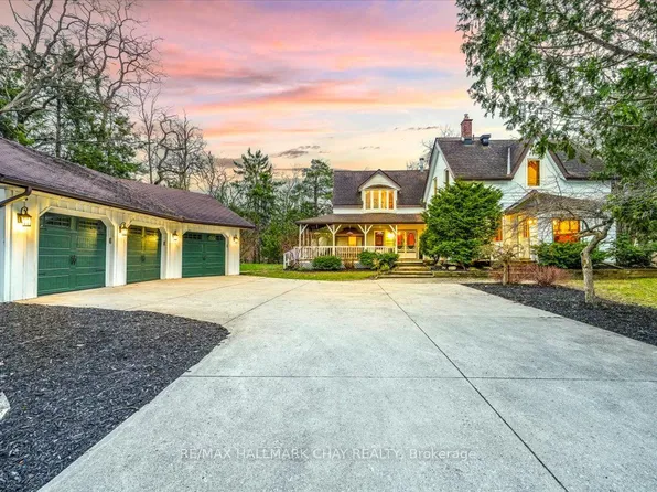 115 Doran Rd, Springwater, ON L9X 1L5