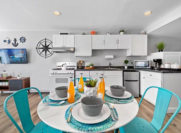 2nd image of 3845 Mission Blvd #1