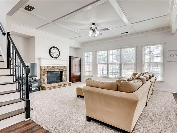 5th image of 2596 Lakefield Trl
