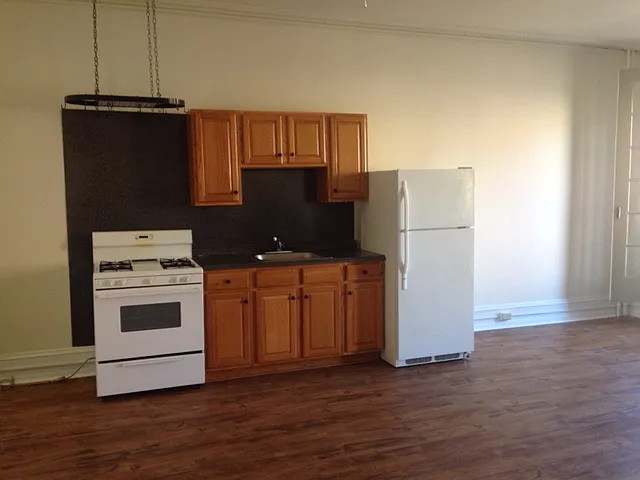 126 W Market St #3 — Photo 18