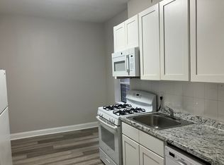 415 54th St #9B, West New York, NJ 07093