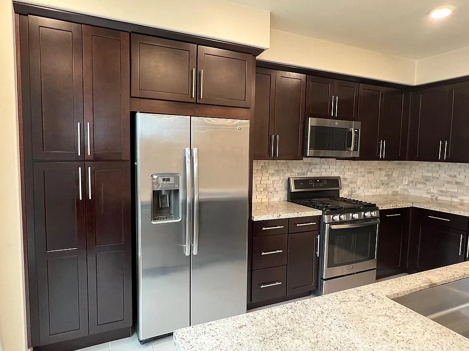 Kitchen Stainless steel Appliances