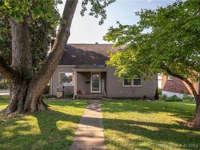 220 W Adams Avenue, Clarksville, IN, 47129