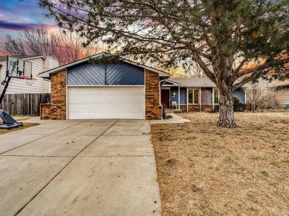 2018 S Flynn St, Wichita, KS 67207