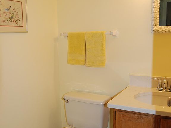 3rd image of 40095 Combs Creek Way