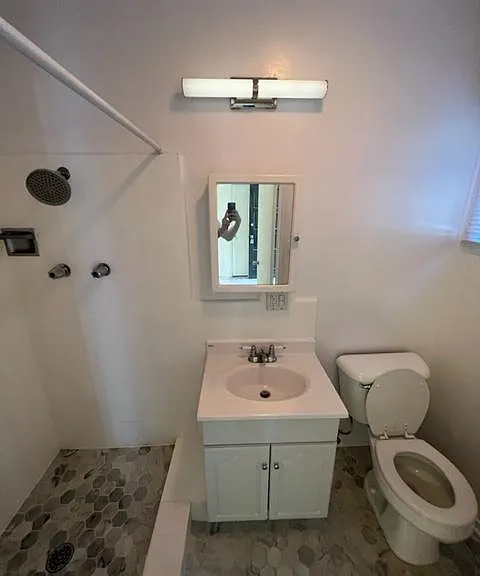 10700 Francis Pl #3 — Photo 8