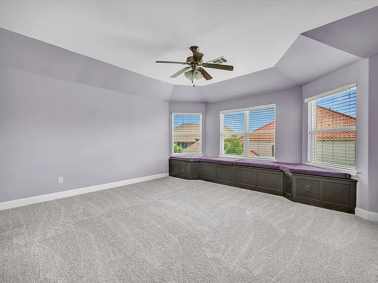 5946 Bradley Ct — Photo 21