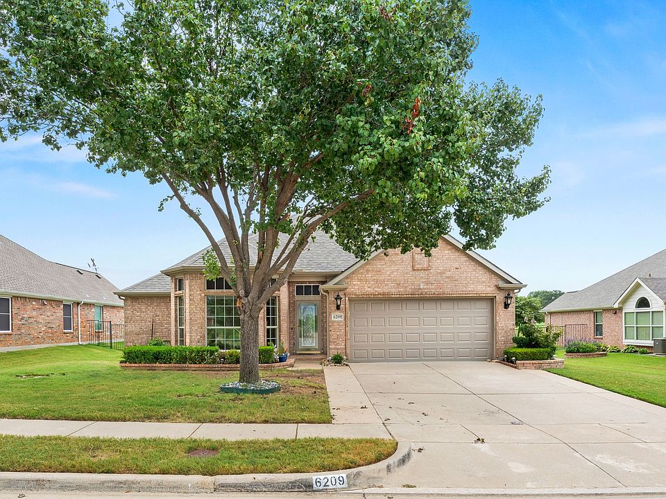 1st image of 6209 Pine Hills Ln
