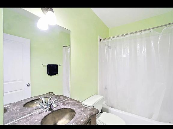 5th image of 4220 S Dr Martin L King Jr Dr APT 4S