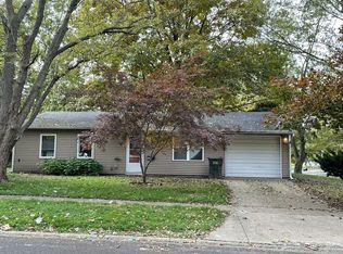 1101 Lanore Dr, Urbana, IL