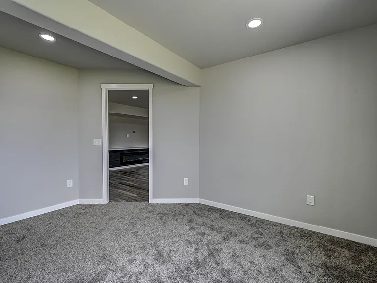 10122 Bracknell Pl — Photo 47