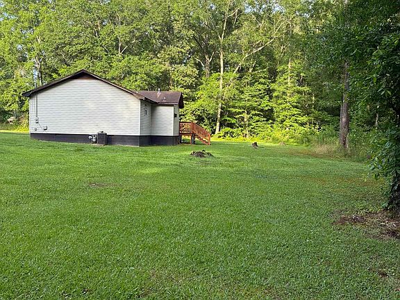 3rd image of 3750 Black Rd