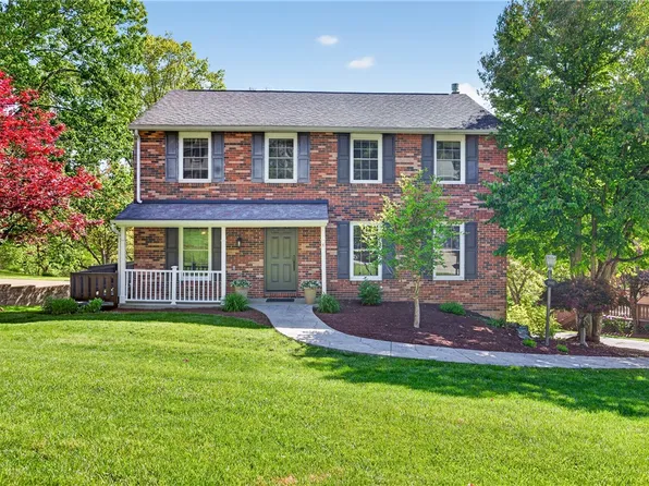 5885 Dalmation Dr, Bethel Park, PA 15102