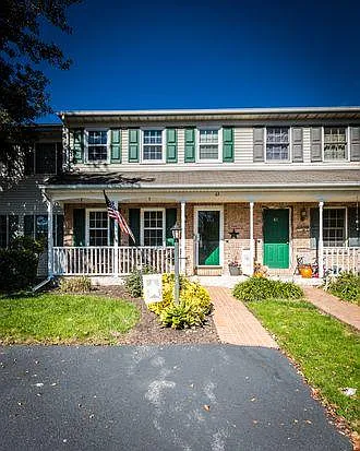 63 Brookfield Rd #1 — Photo 1
