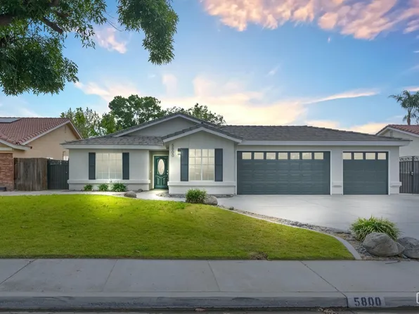 5800 Winter Grove Dr, Bakersfield, CA 93313