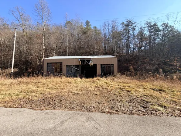 6770 State Highway 1350, Sextons Creek, KY 40983