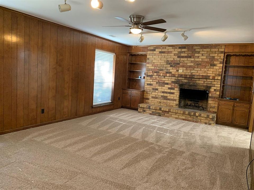 1st image of 8350 Lullwater Dr