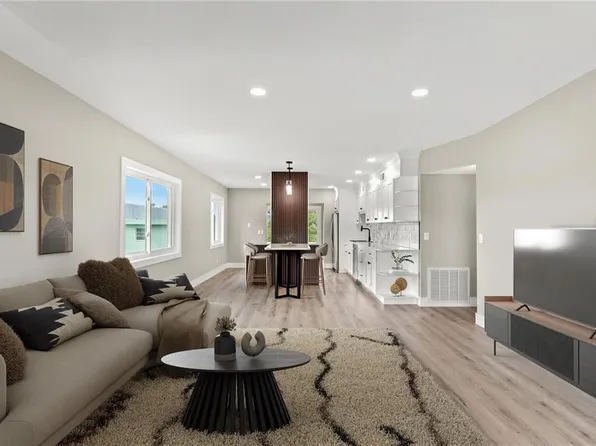 2072 AUSTRALIA WAY W #42, CLEARWATER, FL 33763