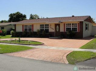 7604 SW 9th St, Pompano Beach, FL 33068