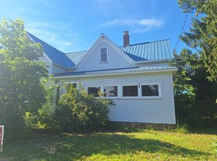 11 E Prosper Rd, Falmouth, MI 49632