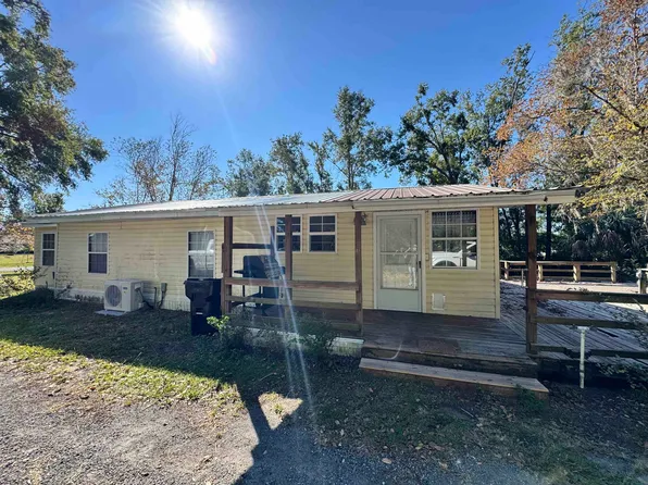 1407 N Springfield St, Perry, FL 32347