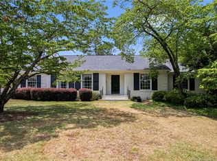 436 Foxhall Rd, Fayetteville, NC 28303