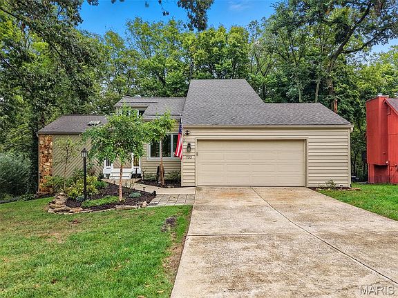 4th image of 732 High Hill Ct