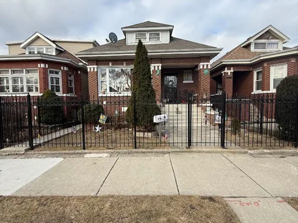 6518 S Fairfield Ave, Chicago, IL 60629